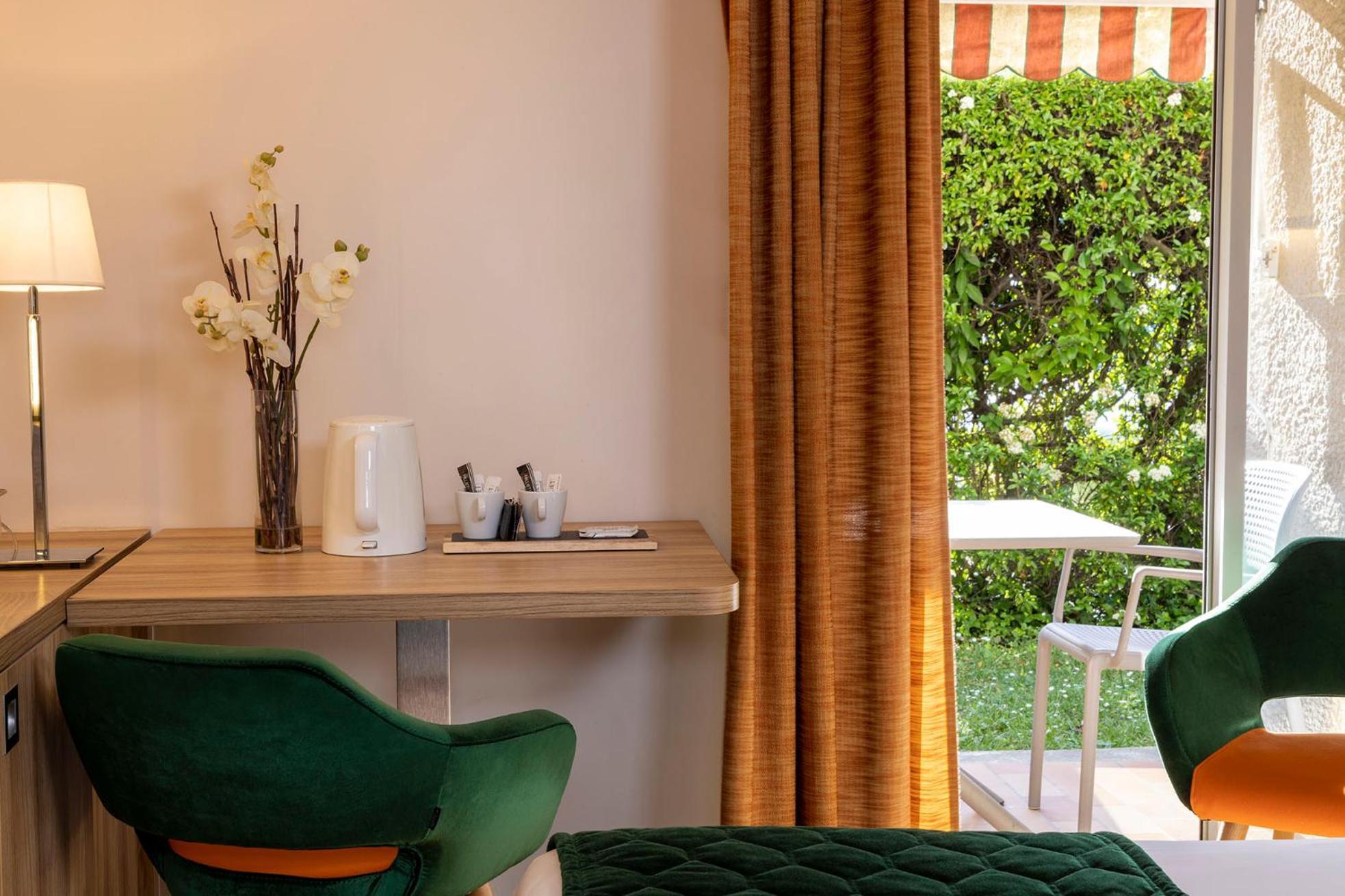 Hotel Lou Paradou